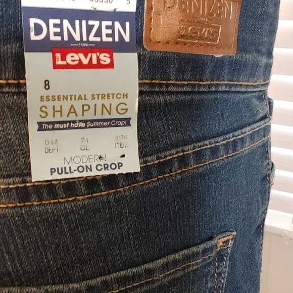 Levi's Denizen Blue Denim Pull On Crop Mid Rise Stretch Shaping Jeans Size 8 - Picture 4 of 7